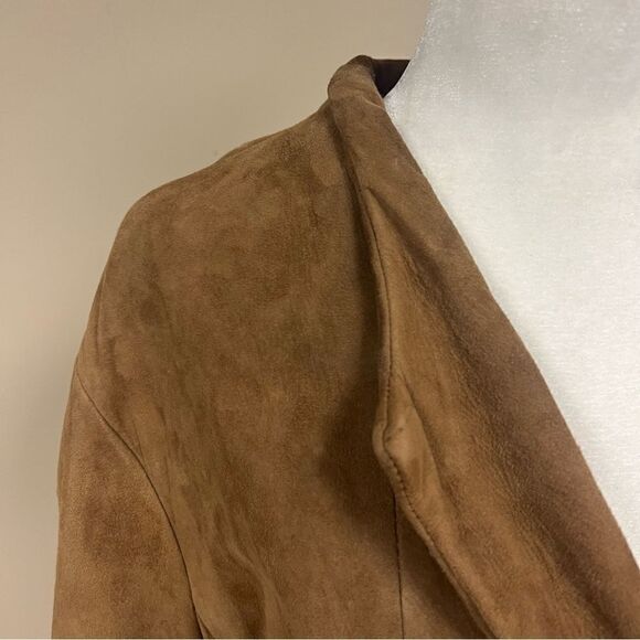 Brown suede cropped jacket.     Size M - Picture 3 of 6